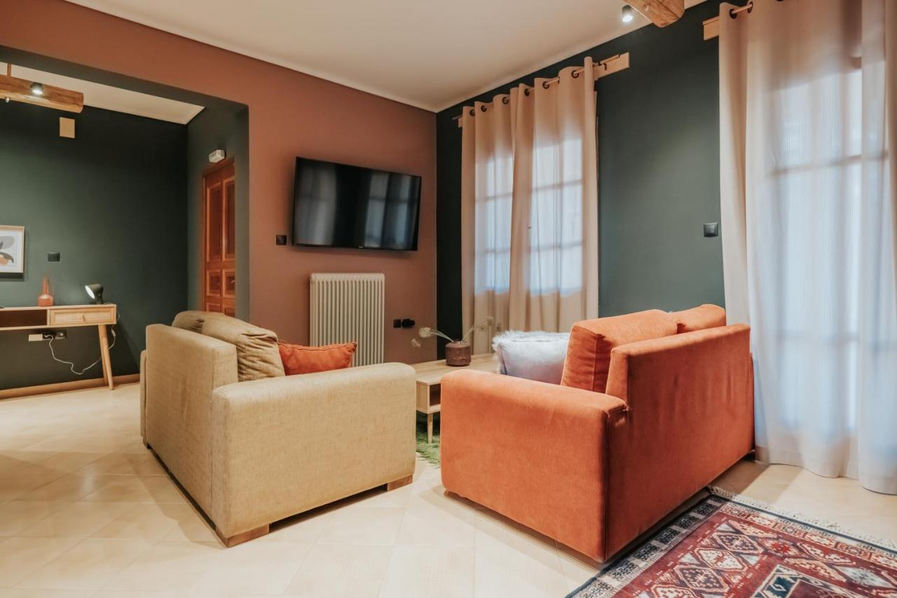 Kalavrita Krinides Apartment And Attics Dış mekan fotoğraf