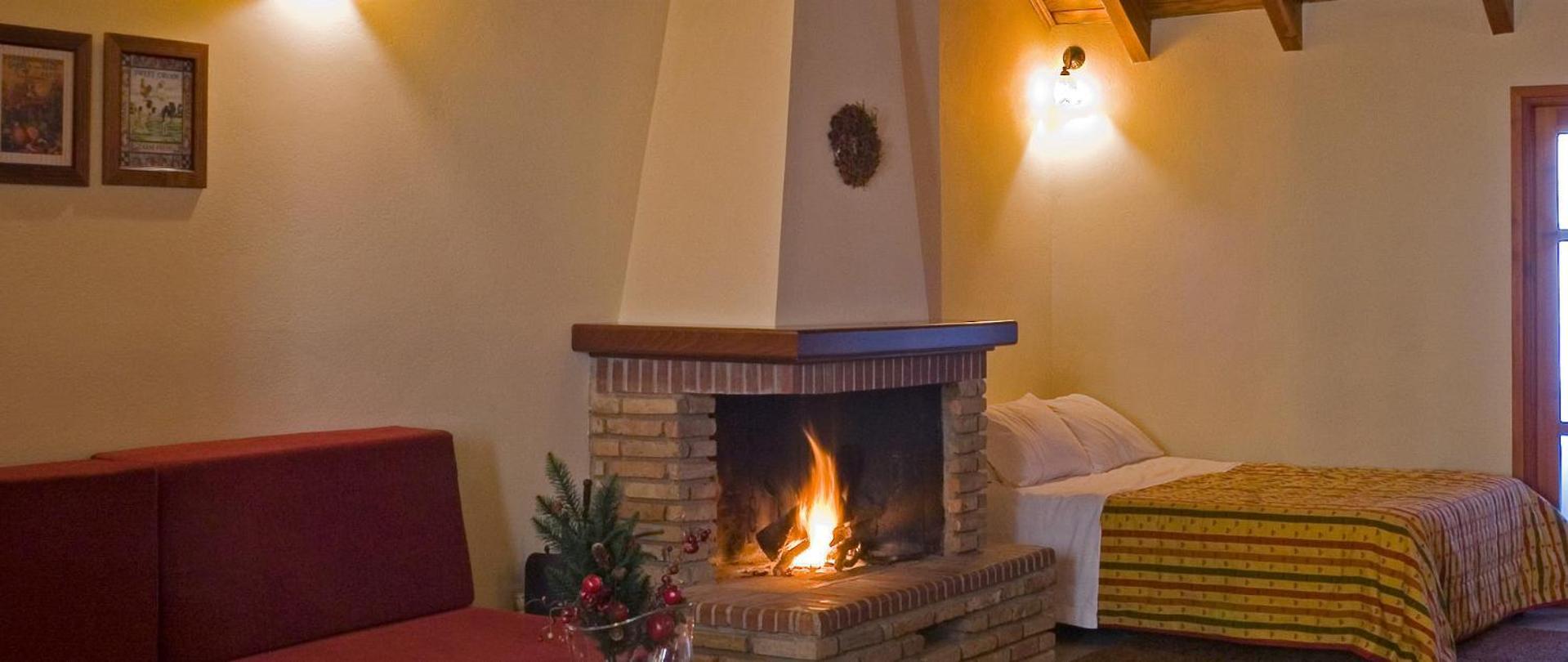 Kalavrita Krinides Apartment And Attics Dış mekan fotoğraf