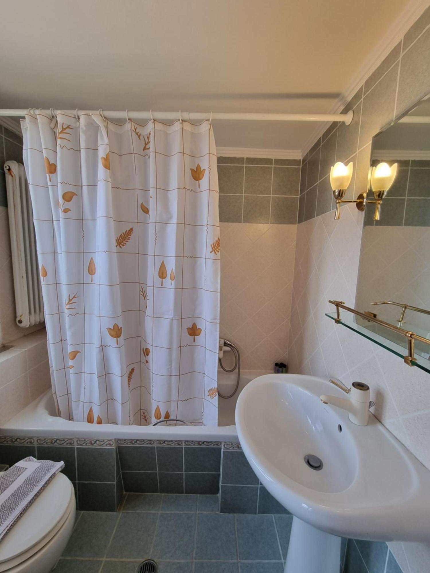Kalavrita Krinides Apartment And Attics Dış mekan fotoğraf